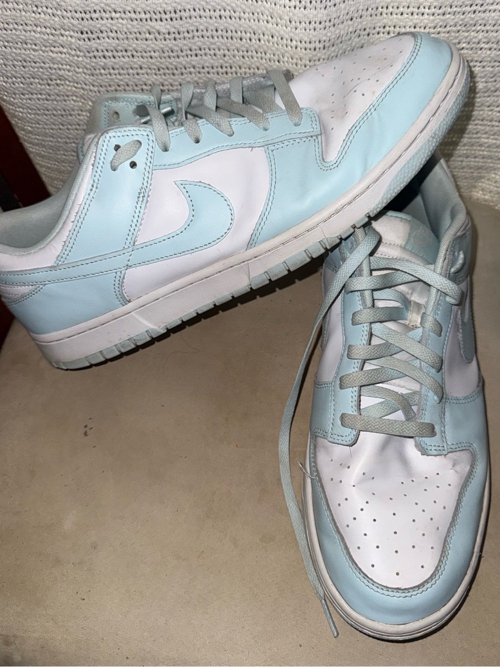 Nike Men's Light Blue and White Sneakers